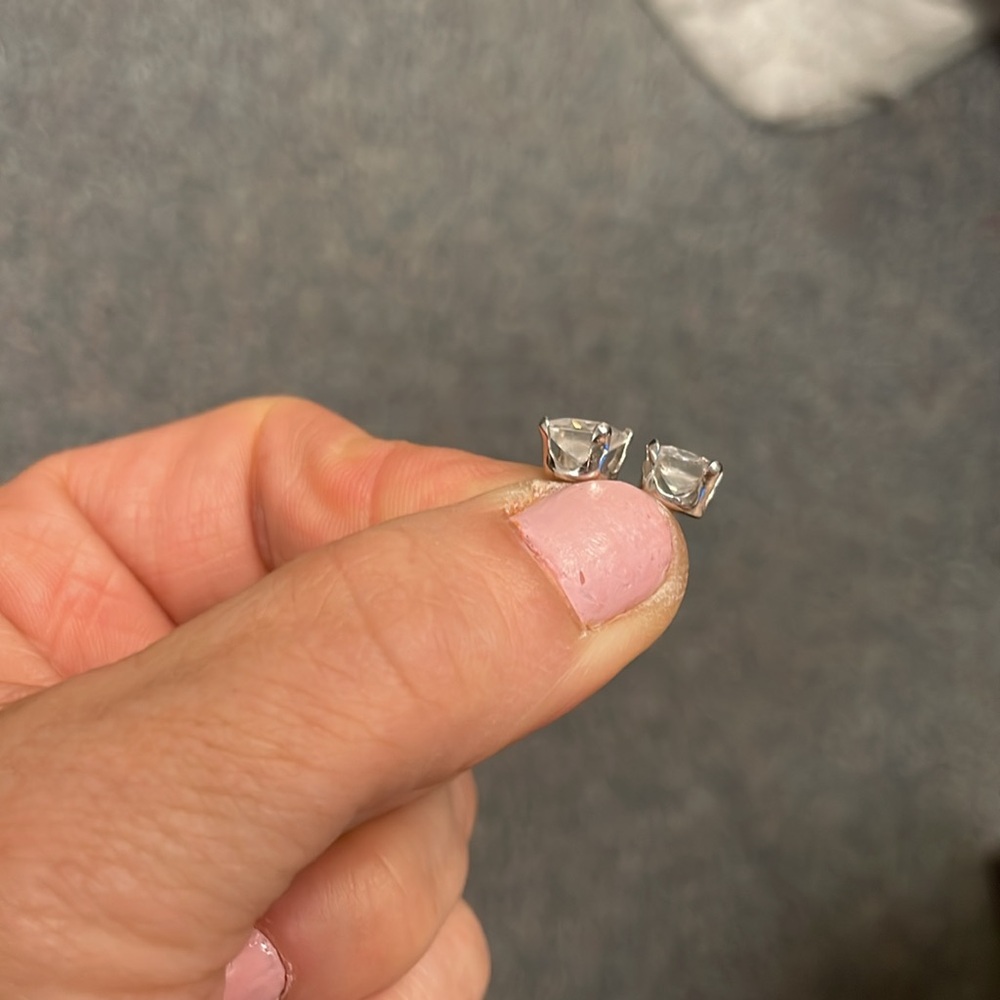 Sterling studs - Picture 2 of 5